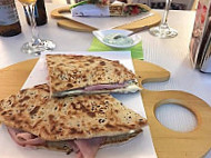 Artpiadina food