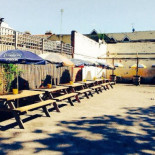 The Nags Head Dentro