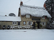 The Red Lion outside