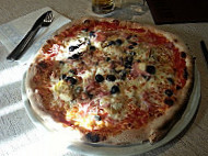 Pizzeria Il Cortile food