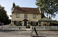 The Coach Horses outside