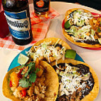 Tacos Locos Streetfood food