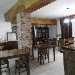 Antonangela À l'intérieur