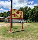 B R Tamales outside