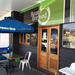 Bean Brewed Dentro