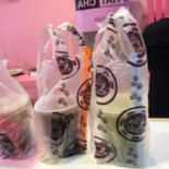 Phatcha ชานมไข่มุก ตักเอง กดเอง กินเอง Cibo