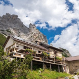 Rifugio Sommariva Al Pramperet M. 1857 outside