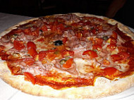 Pizzeria Mojto food