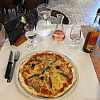 Pizzeria des Platanes food