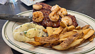 Bennigan's food