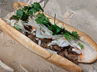 Ba Le Banh'wich Shop food