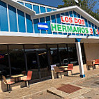 Los Dos Hermanos 3 inside