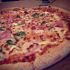 Domino's Pizza food