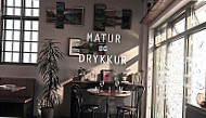 Matur Og Drykkur food