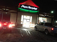 Papa Murphy 's Take 'n ' Bake Pizza outside