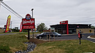 Wendy's outside