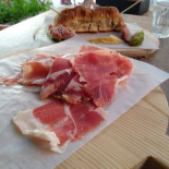 Osmiza Boris Comida