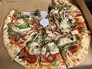 Empire Pizza food