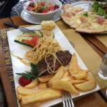 Paulaner Stuben Comida