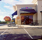 Baskin-robbins outside