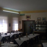 Pizzeria Italia food