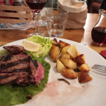 Vecchio Pozzo Comida