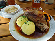 Zum Monchshof Brauhaus food