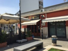 Pavone Exterior