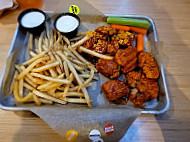 Buffalo Wild Wings food