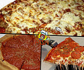 Waldo Cooneys Pizza food