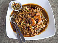 Nwc Seafood Charkuey Teow food