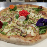 Easi Pizzeria Nourriture