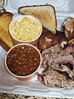 Willie Jewell's Old School B-q food