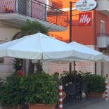 Central Pizzeria Extérieur