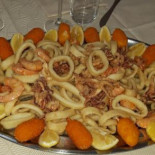 Pizzeria Italia food