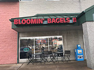 Bloomin' Bagels Ii inside