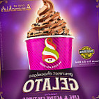 Menchie's Frozen Yogurt food