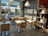 Home Risto Cafe inside