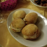 Maneggio E Lo Sperone Nourriture