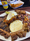 La Fonda Paisa food