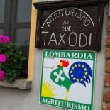 Ai Due Taxodi outside