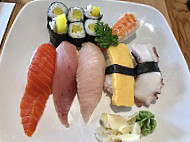 Sushi Hama food