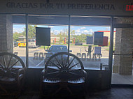 Taqueria El Fogoncito outside