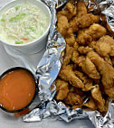 Rachel's Wingshack food