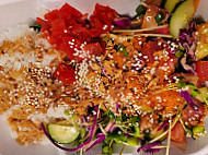 Poke Fuzion food