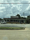 Shipley Do-nuts outside