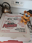 Freddy's Pizzeria inside