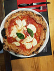 400 Gradi Pizzeria food