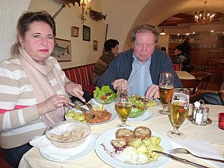 Hotel-"Zum schwarzen Bären" - Pritz GesmbH