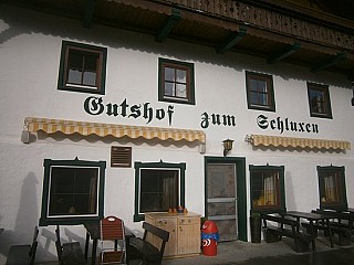 Gasthof zum Schluxen